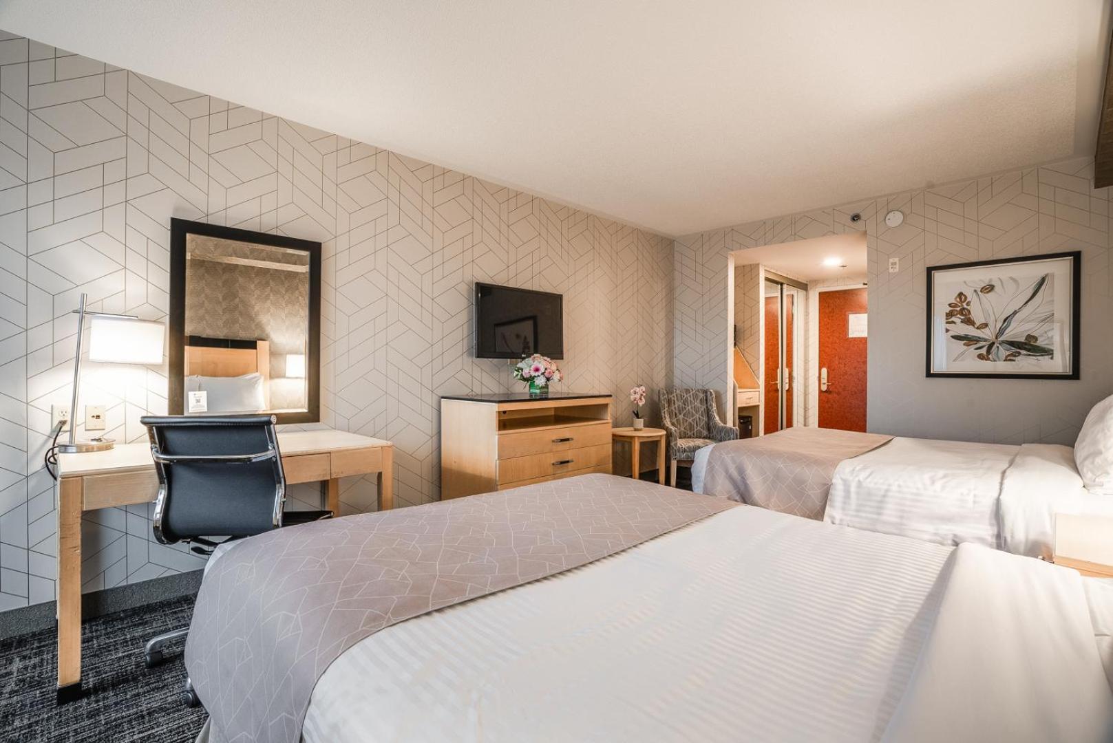 Monte Carlo Inn Barrie - Newly Renovated Buitenkant foto