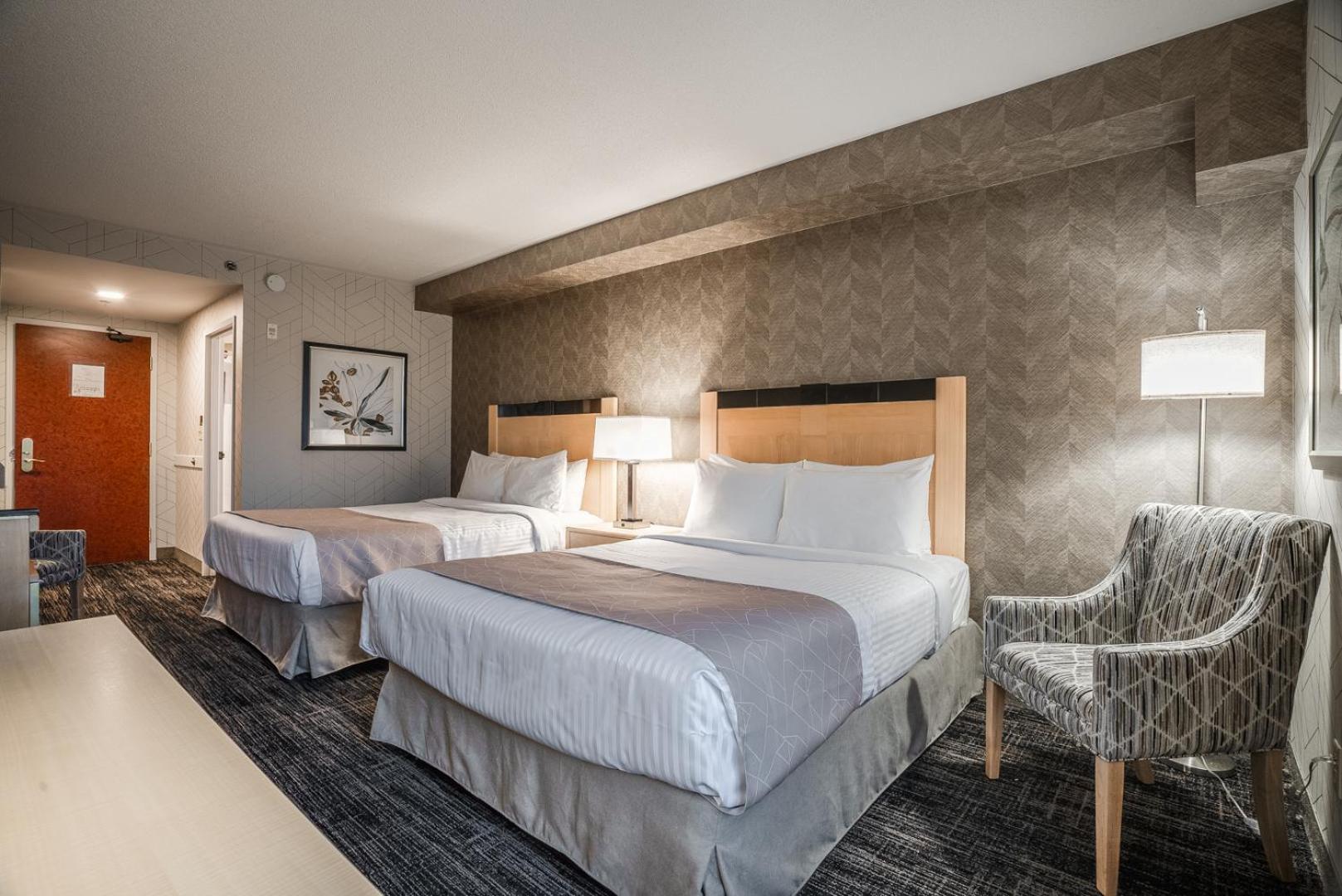 Monte Carlo Inn Barrie - Newly Renovated Buitenkant foto
