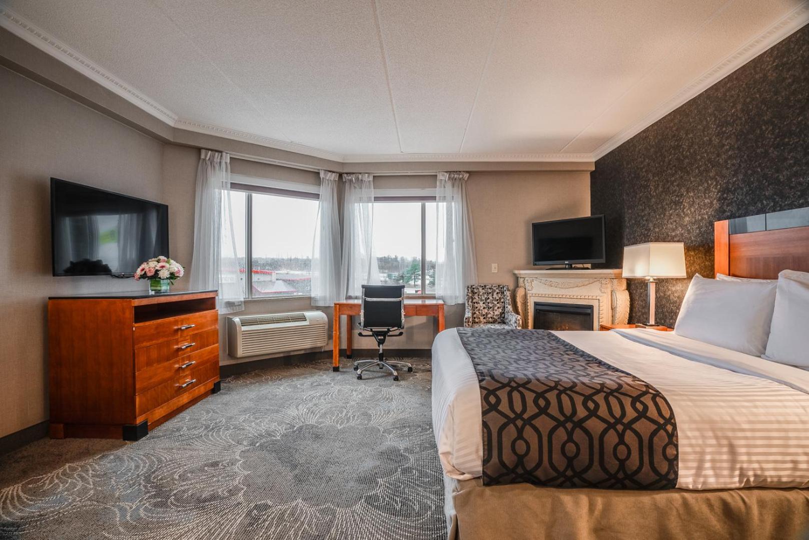 Monte Carlo Inn Barrie - Newly Renovated Buitenkant foto