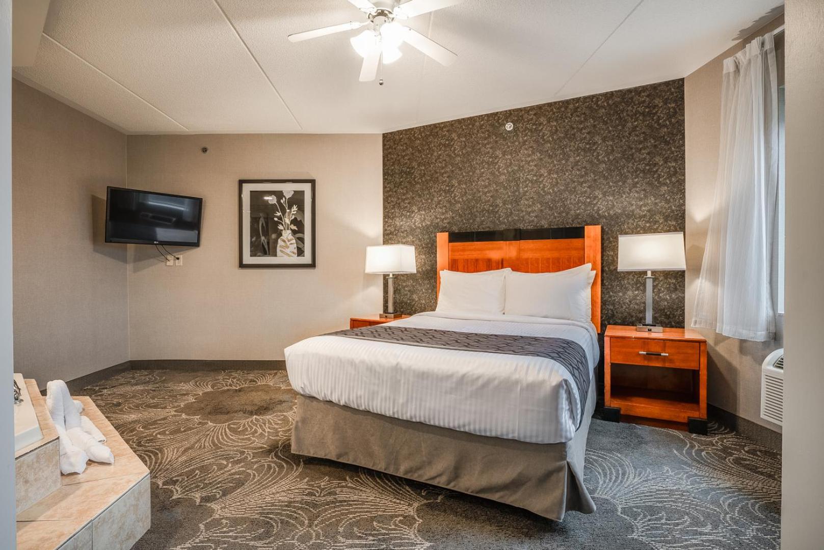 Monte Carlo Inn Barrie - Newly Renovated Buitenkant foto