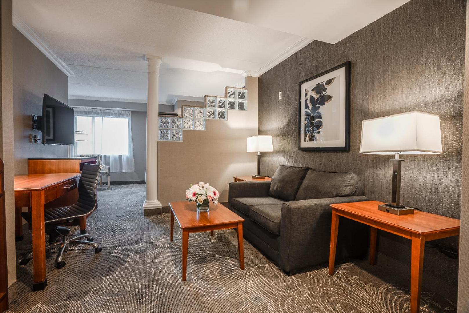 Monte Carlo Inn Barrie - Newly Renovated Buitenkant foto
