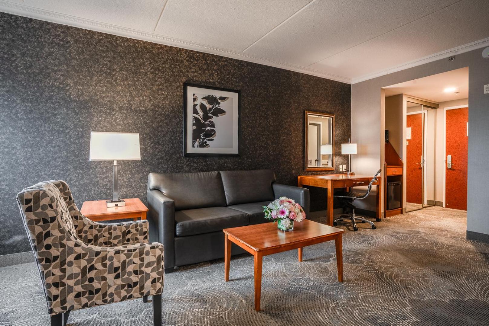 Monte Carlo Inn Barrie - Newly Renovated Buitenkant foto