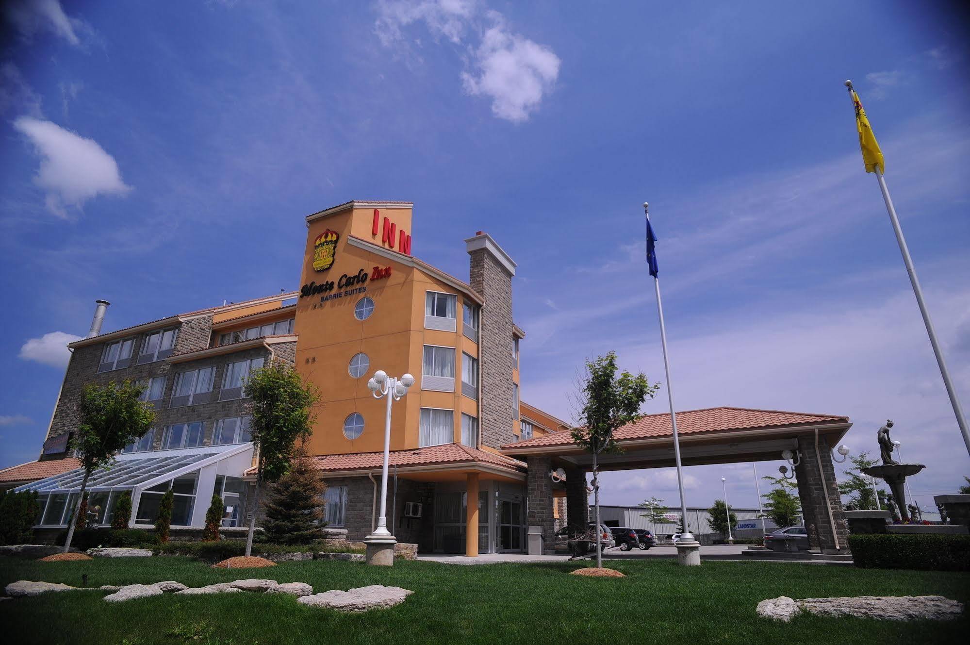 Monte Carlo Inn Barrie - Newly Renovated Buitenkant foto